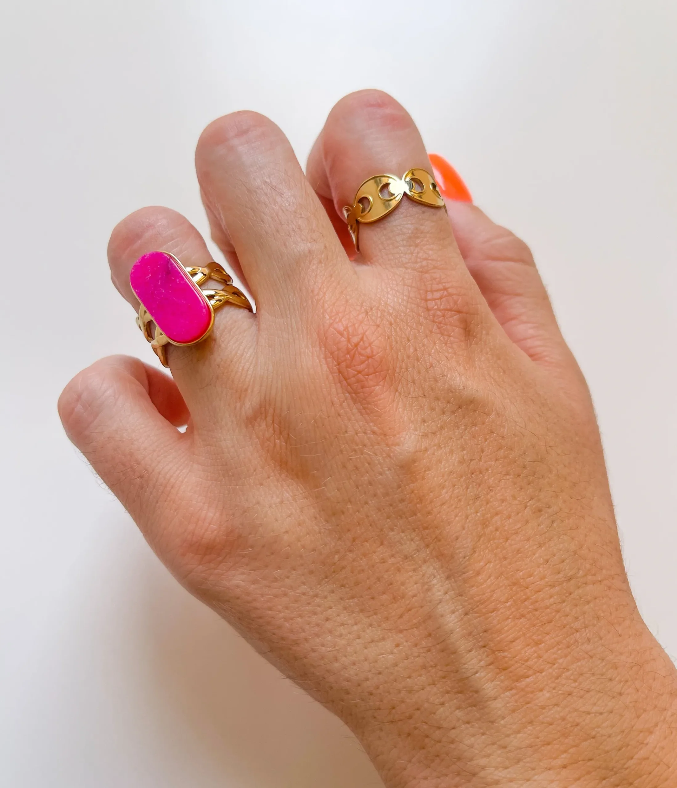 Anillo cadena dorado