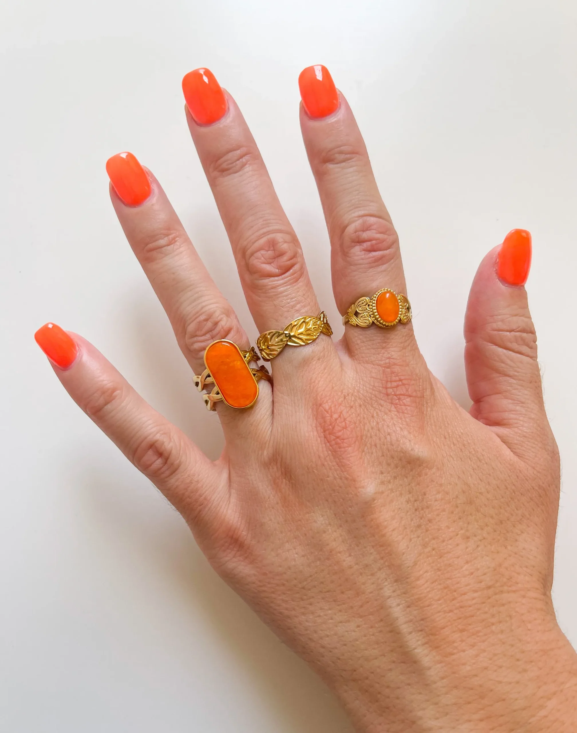 Anillo piedra ovalada