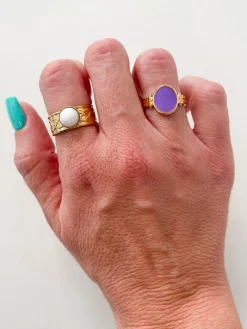 Anillo óvalo lila