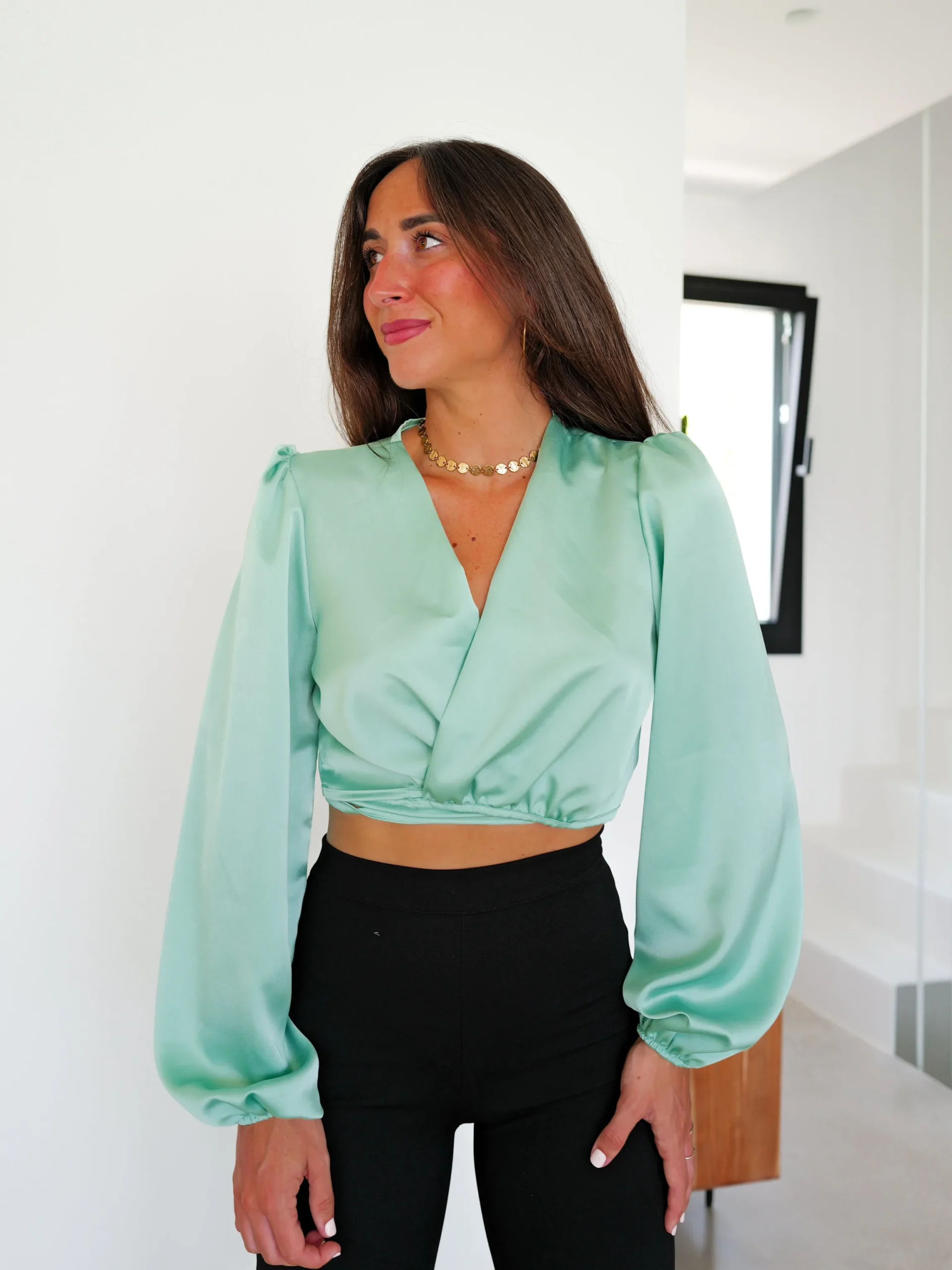 Blusa cruzada satin menta
