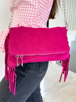 Bolso ante cadenas flecos fucsia