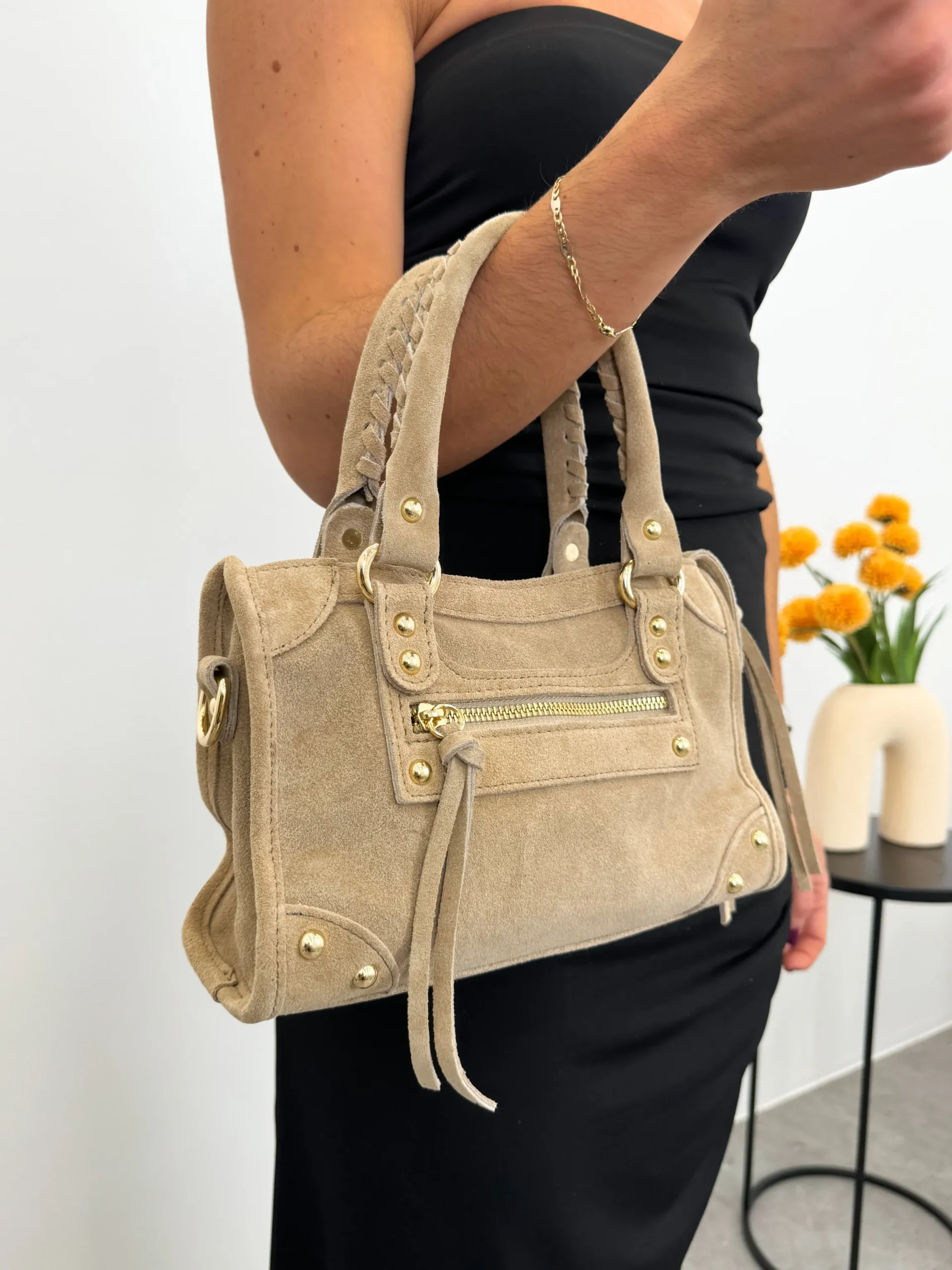 Bolso hebillas piel ante beige