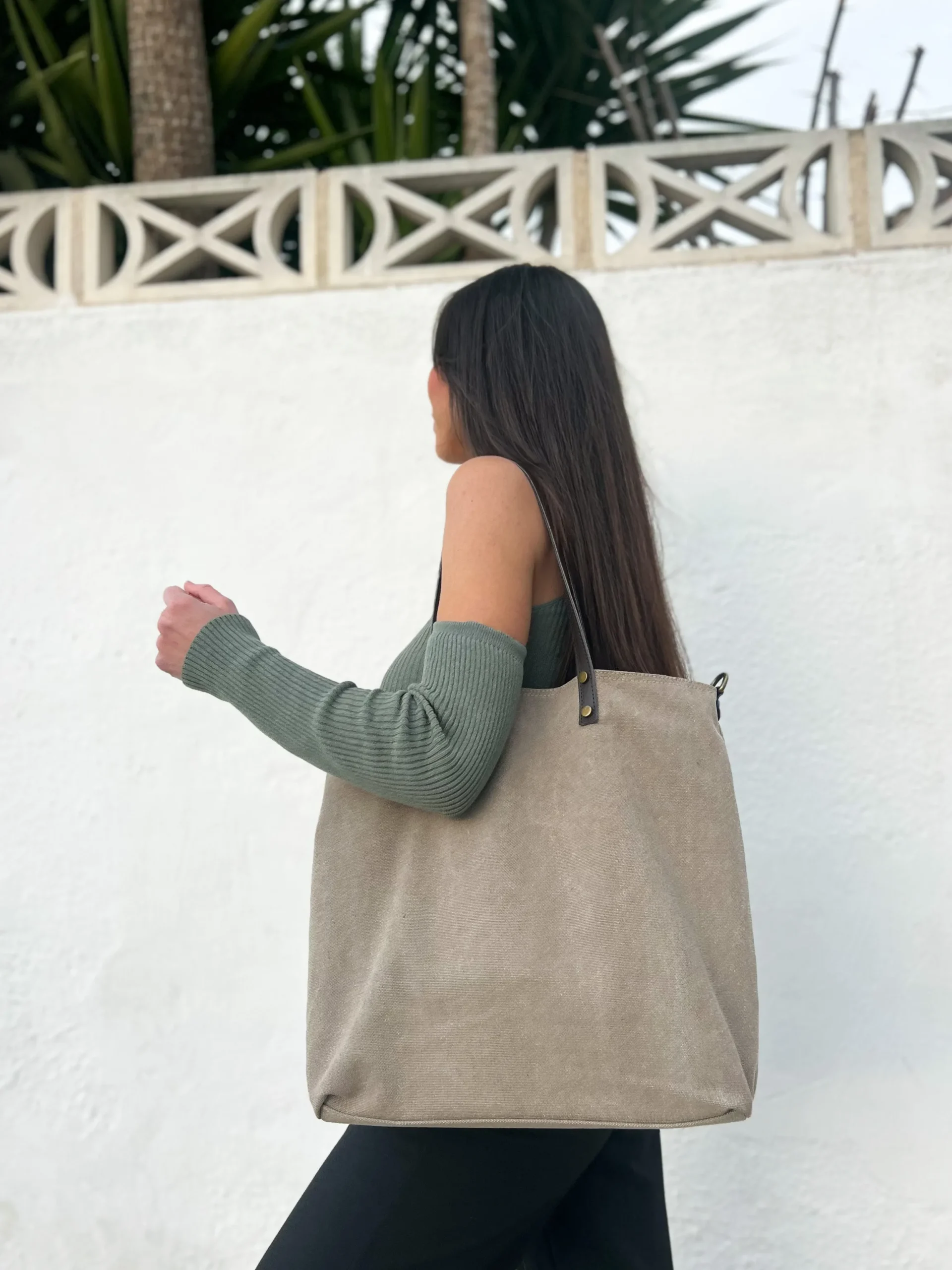 Bolso maxi nylon beige