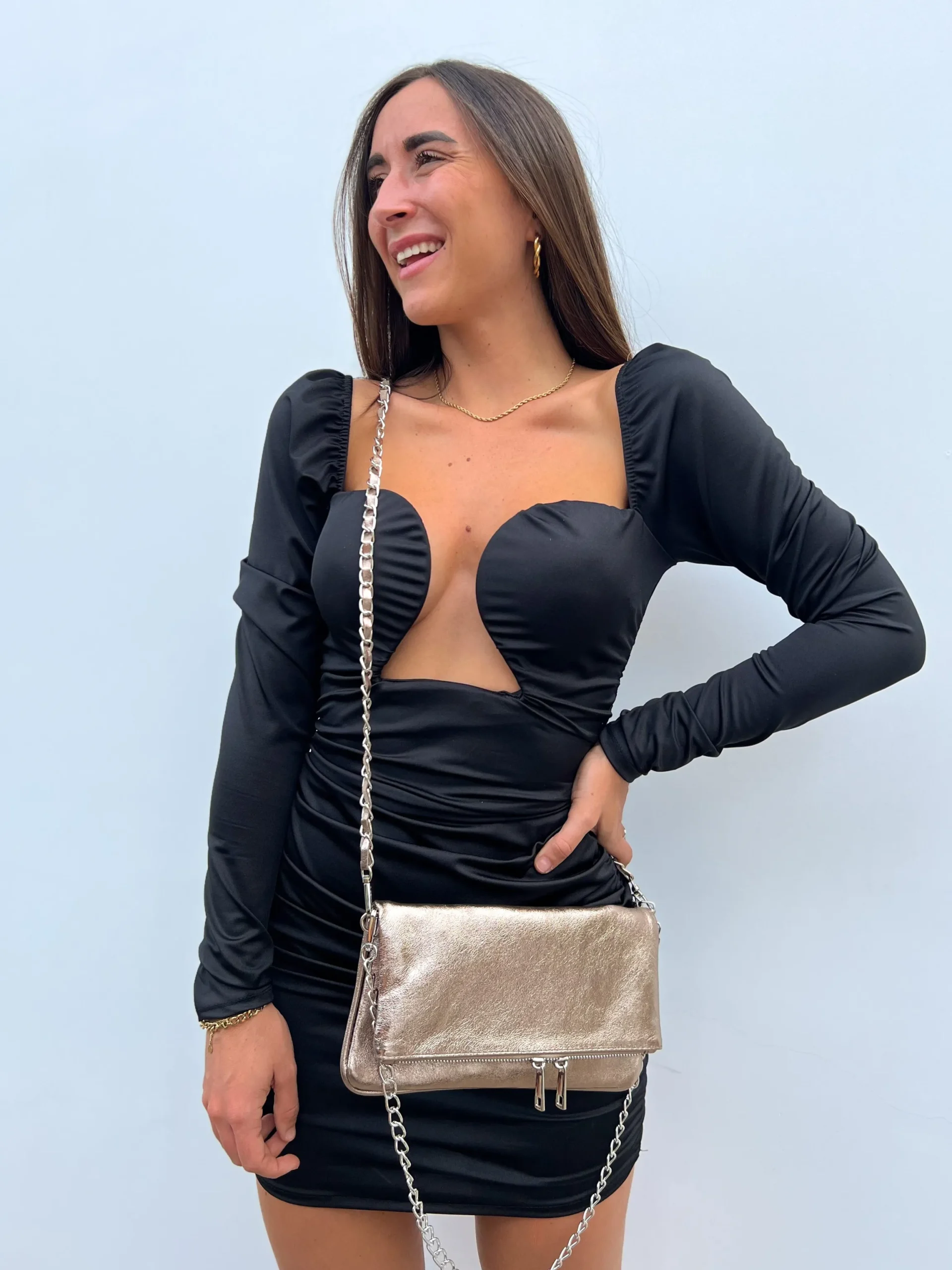 Bolso piel cadenas bronce