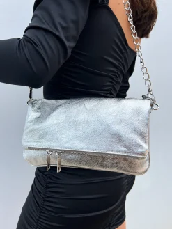 Bolso piel cadenas plata