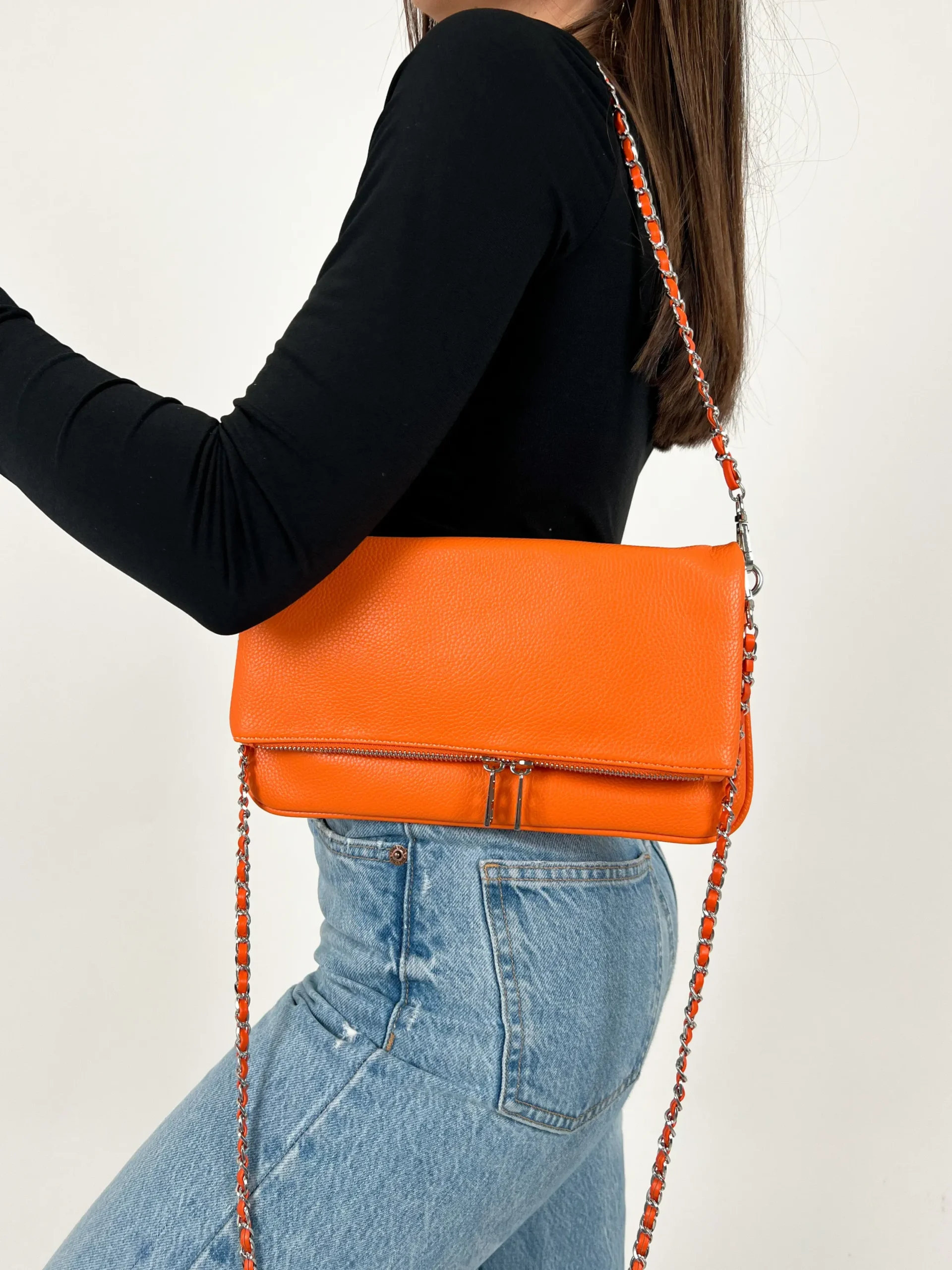 Bolso vegano cadenas naranja