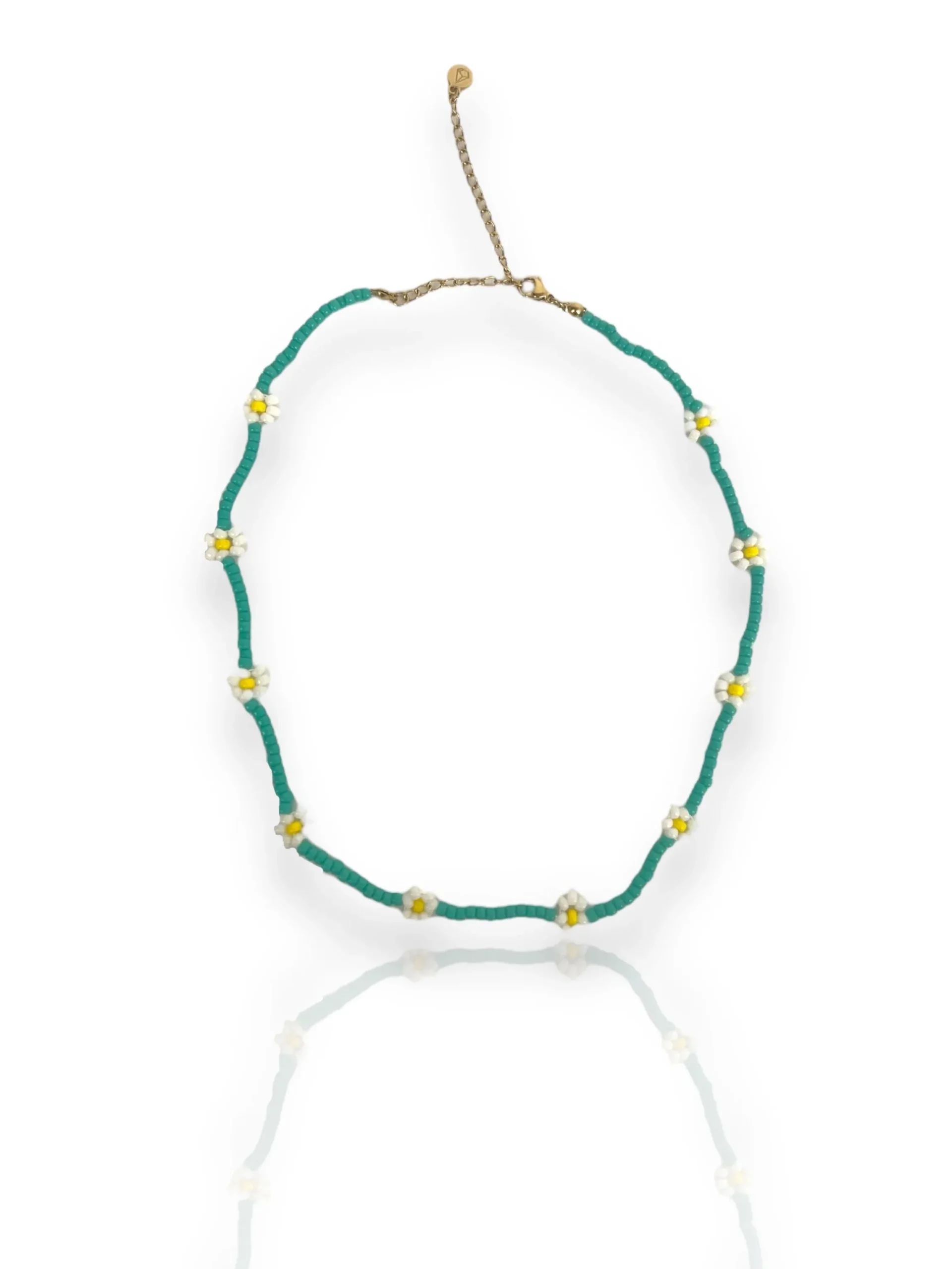 Collar turquesa flores blancas