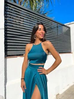 Conjunto raso halter petróleo