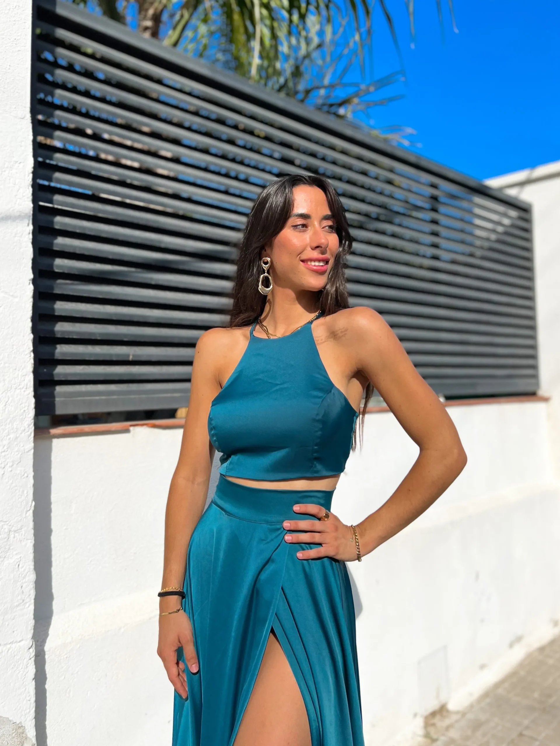 Conjunto raso halter petróleo
