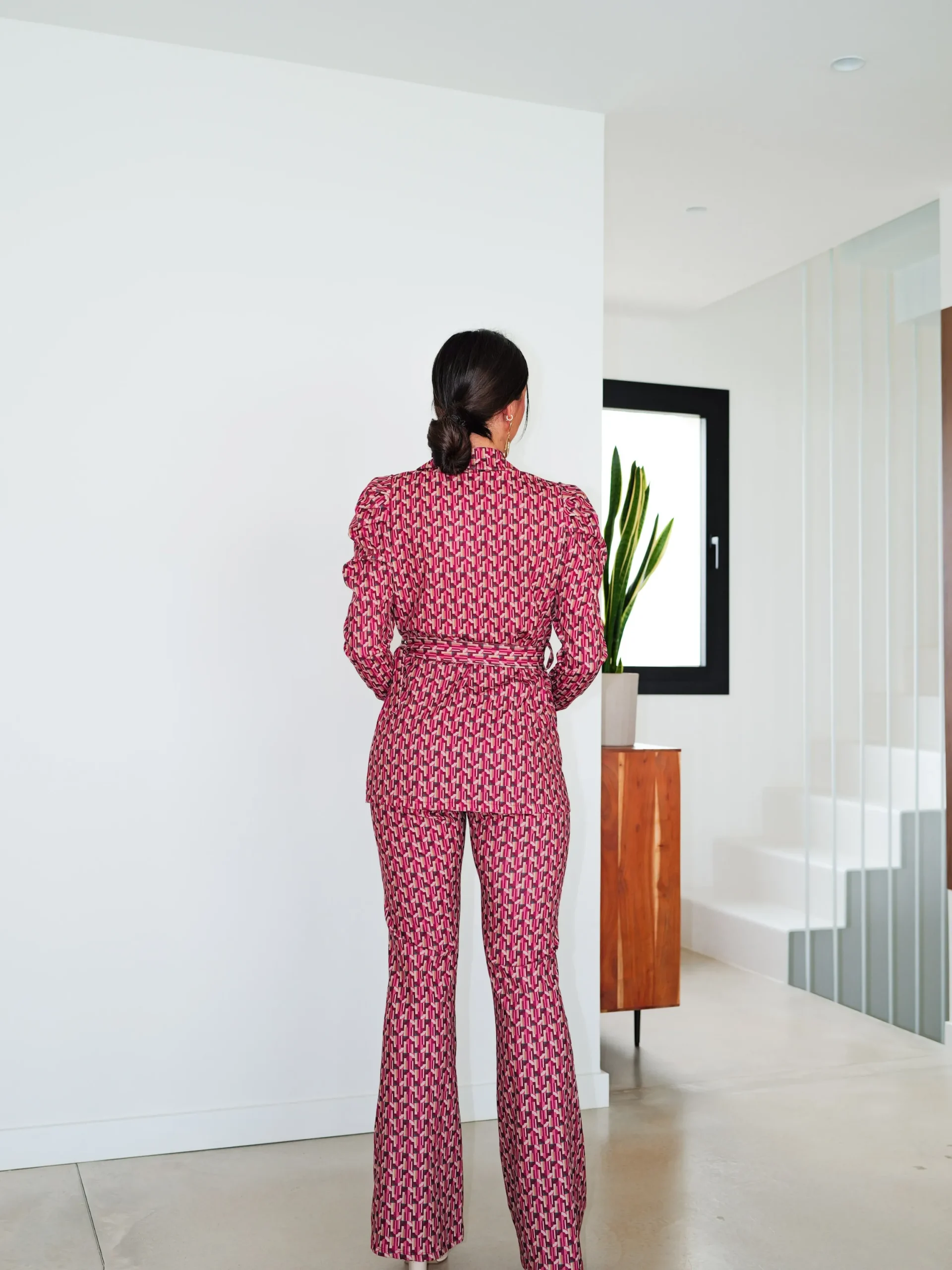 Conjunto traje cinturón rosa