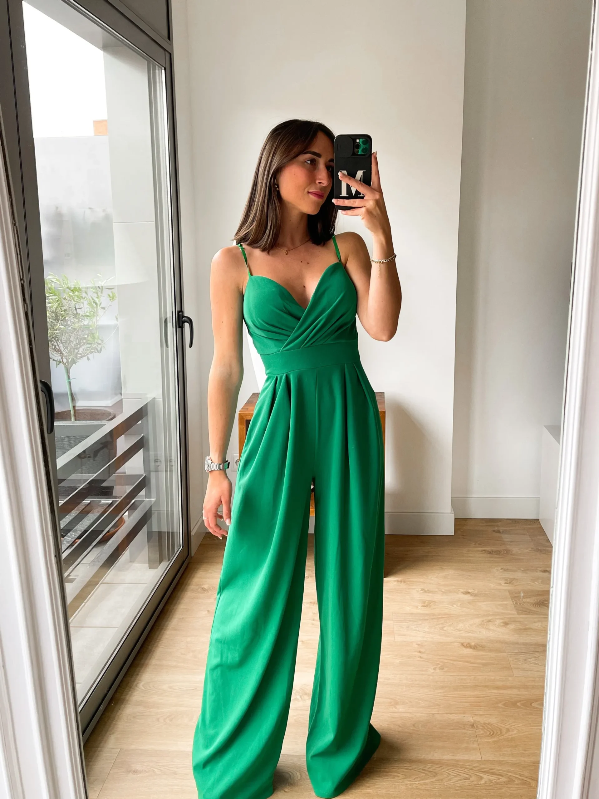 Mono crepe corazón verde