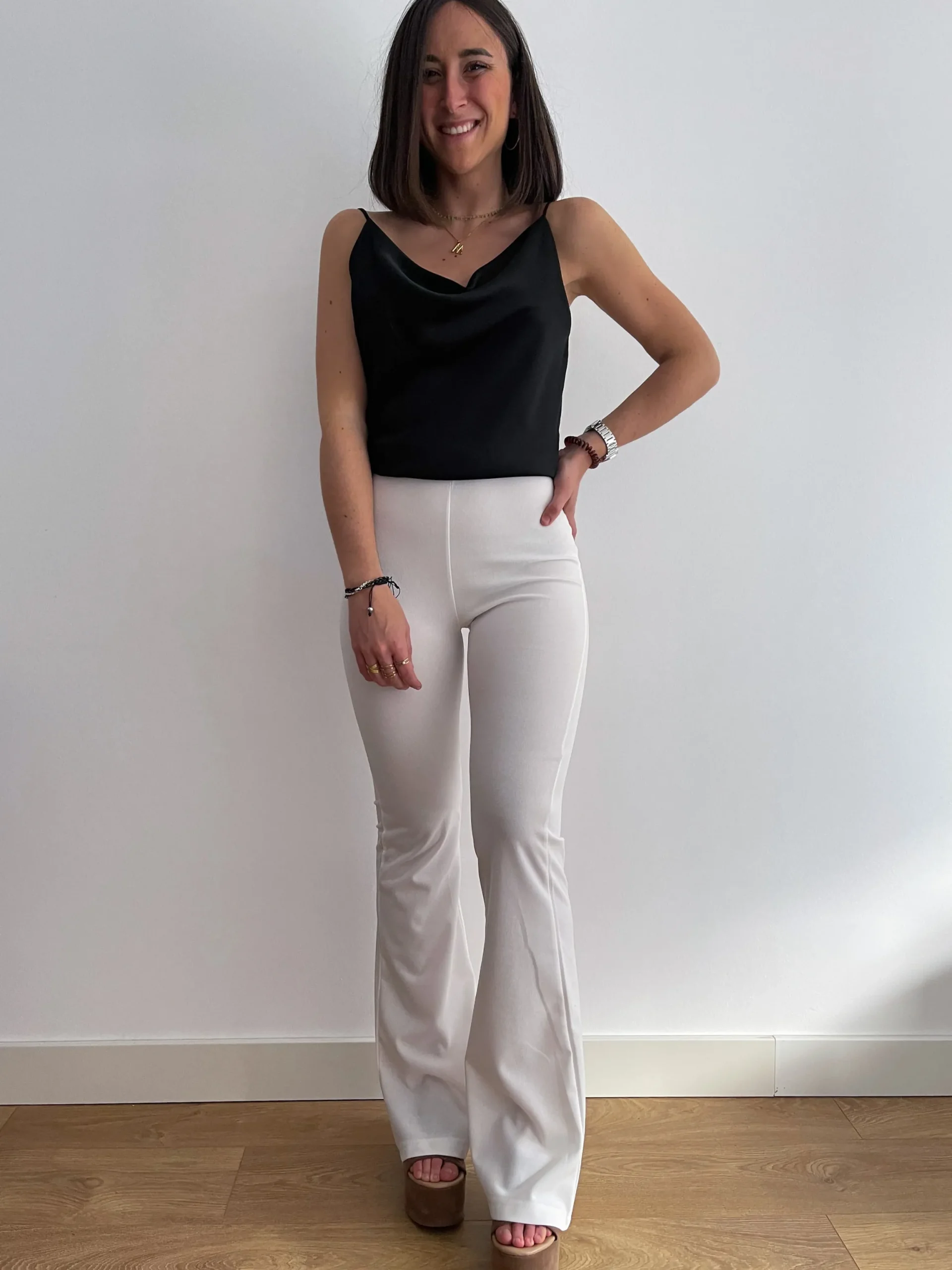 Pantalón campana blanco