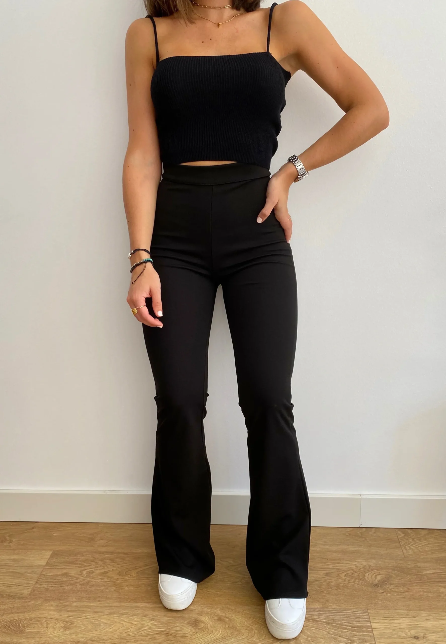 Pantalón campana negro