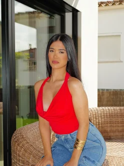 Top halter cascada rojo