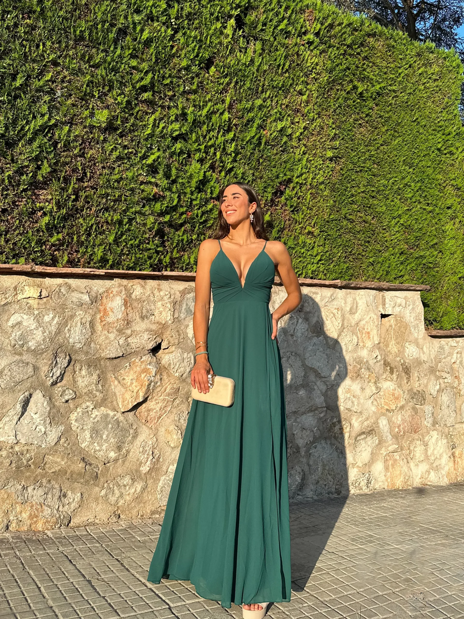 Vestido crepe pico botella