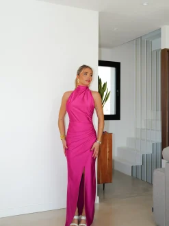 Vestido halter espalda lazo fucsia