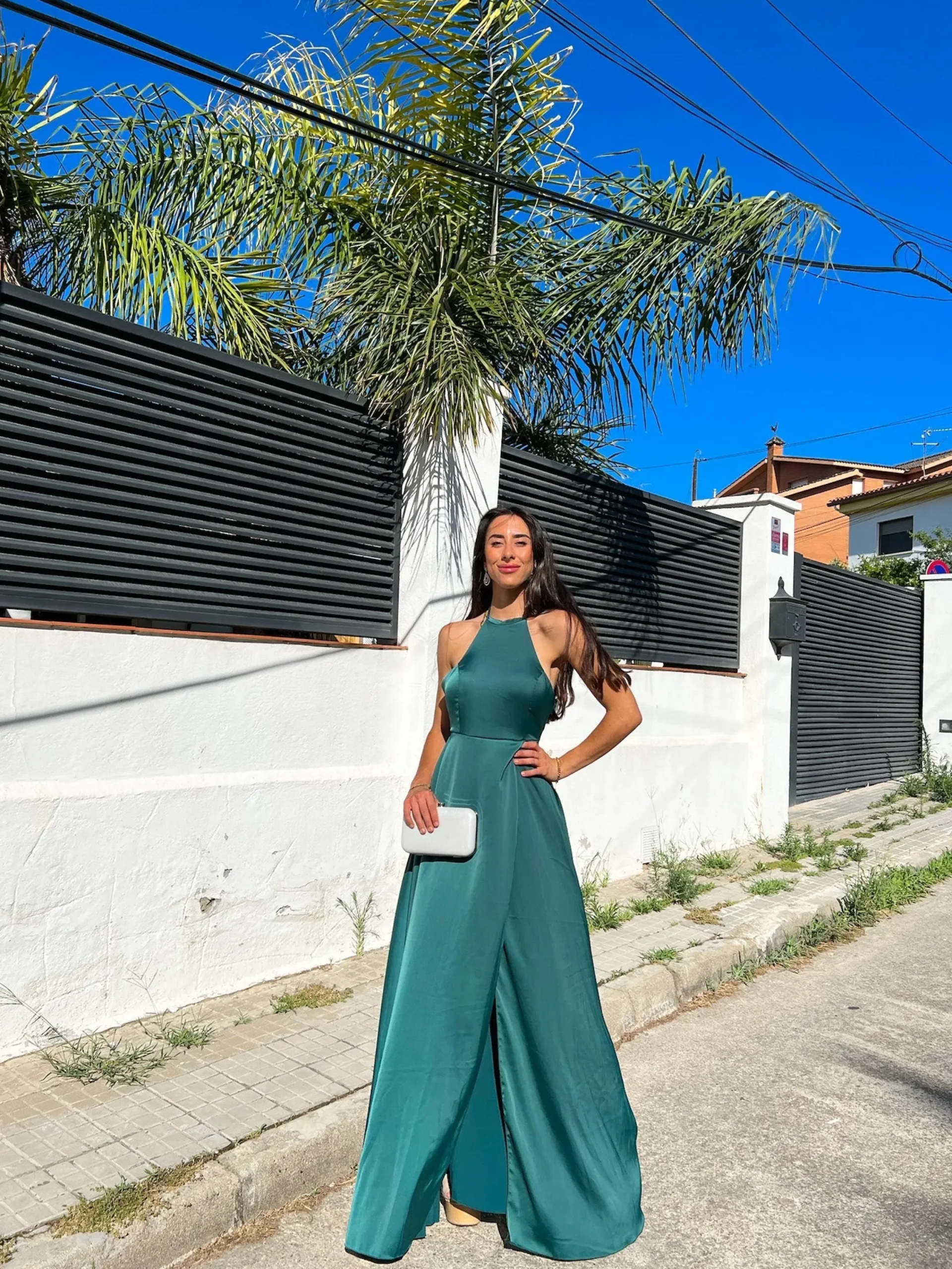Vestido halter raso botella