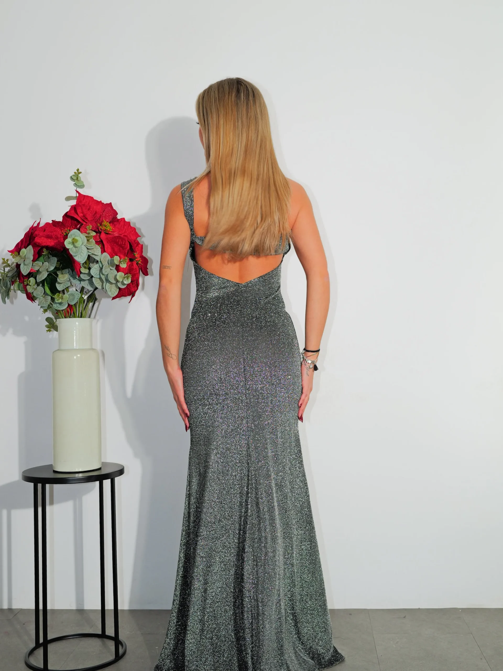 Vestido lurex asim espalda nudo plata