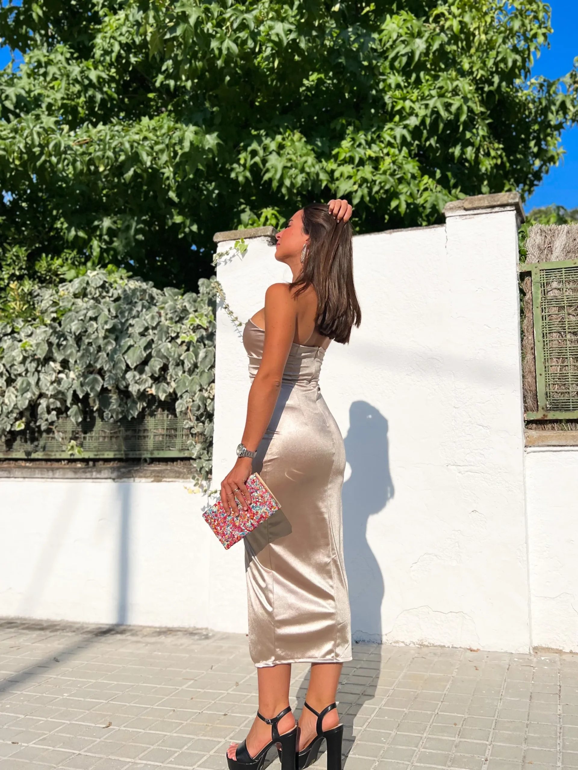 Vestido midi palabra beige