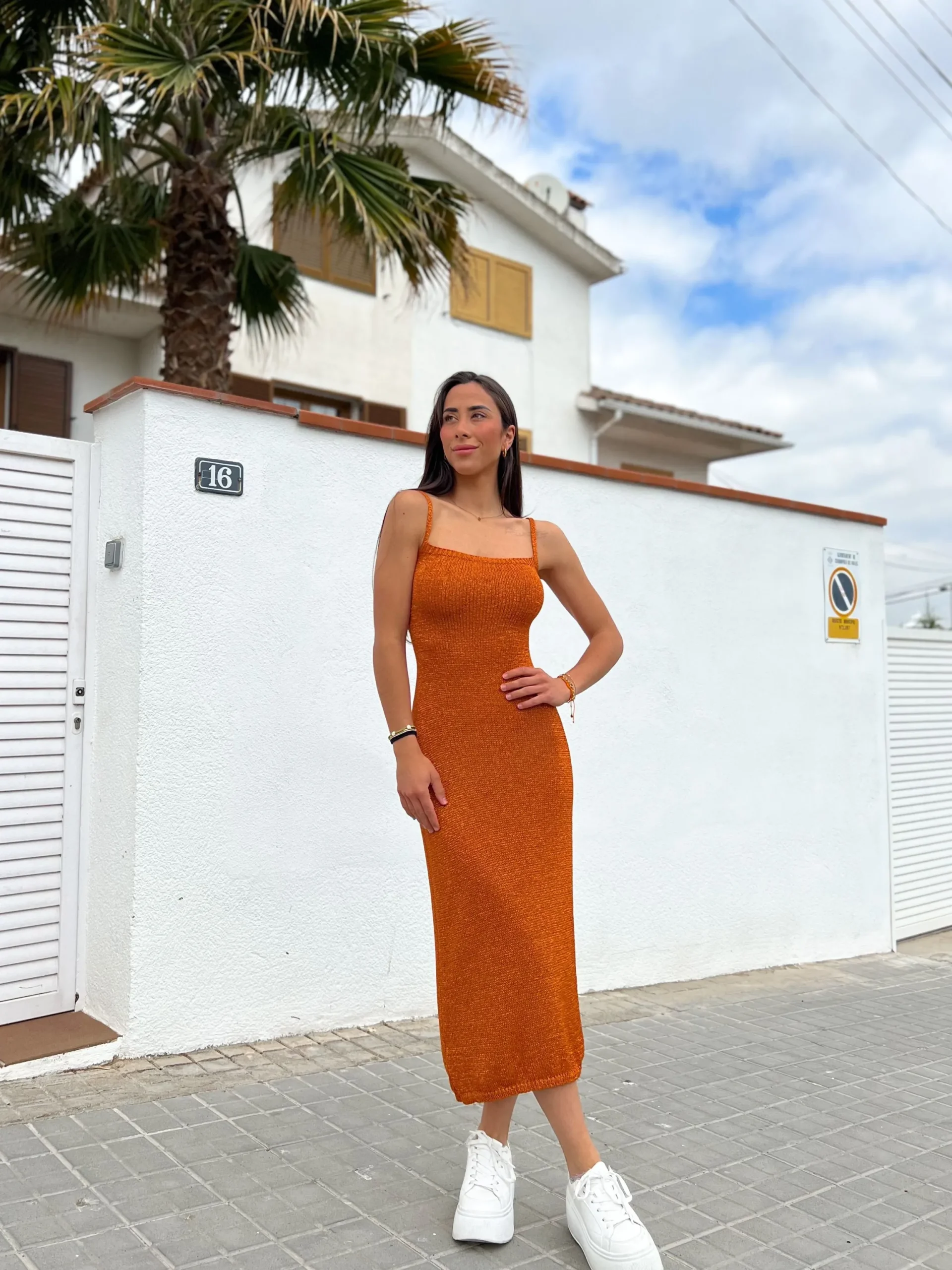 Vestido midi punto naranja
