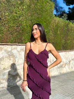 Vestido volantes crepe berenjena